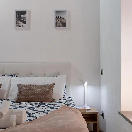 Apartamento Lovely Near Palazzo Blu